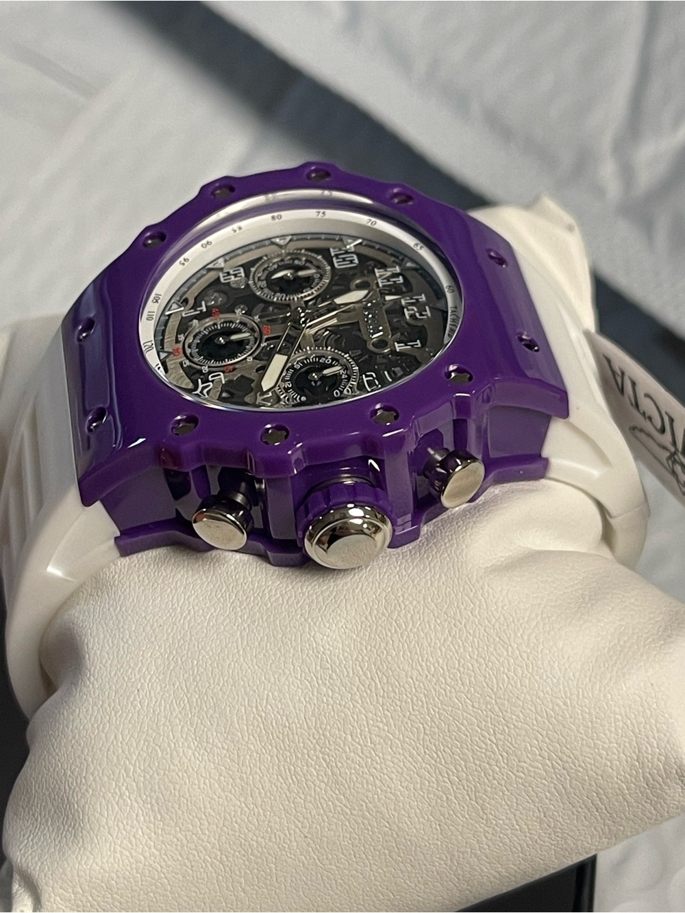 Invicta Racing Valyron Unisex Watch - 41mm, Purple & White
(69626) new - Picture 5 of 12